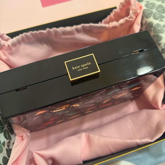 Kate Spade Sweet Treats Jeweled Resin Small Clutch.
collectors piece. - Picture 6 of 8